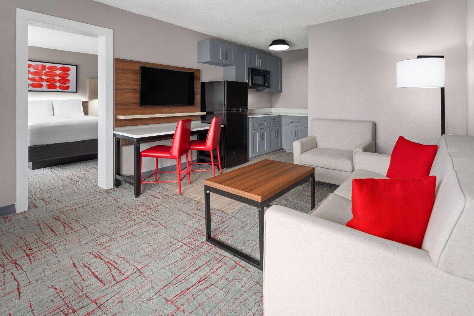 Hawthorn Extended Stay By Wyndham Columbia-Ft Jackson ภายนอก รูปภาพ